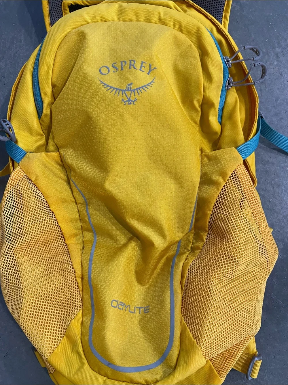 Osprey Daylite Unisex Backpack Yellow 18”x12” (Ago 026)